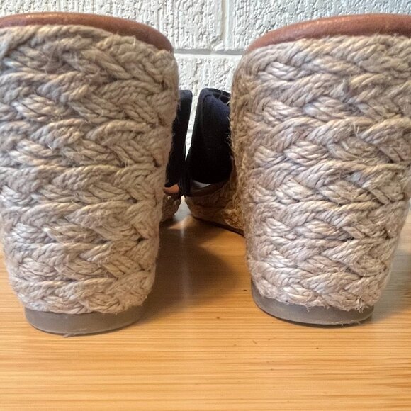 Tommy Bahama Navy Blue Stacey Wedge Espadrille Slip-on Sandals Size 8.5M - Picture 4 of 9